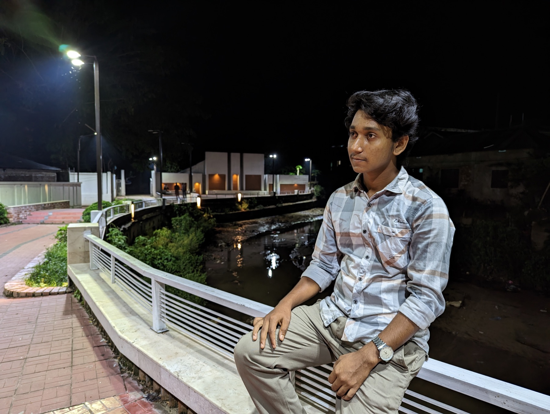 Night environmental portrait